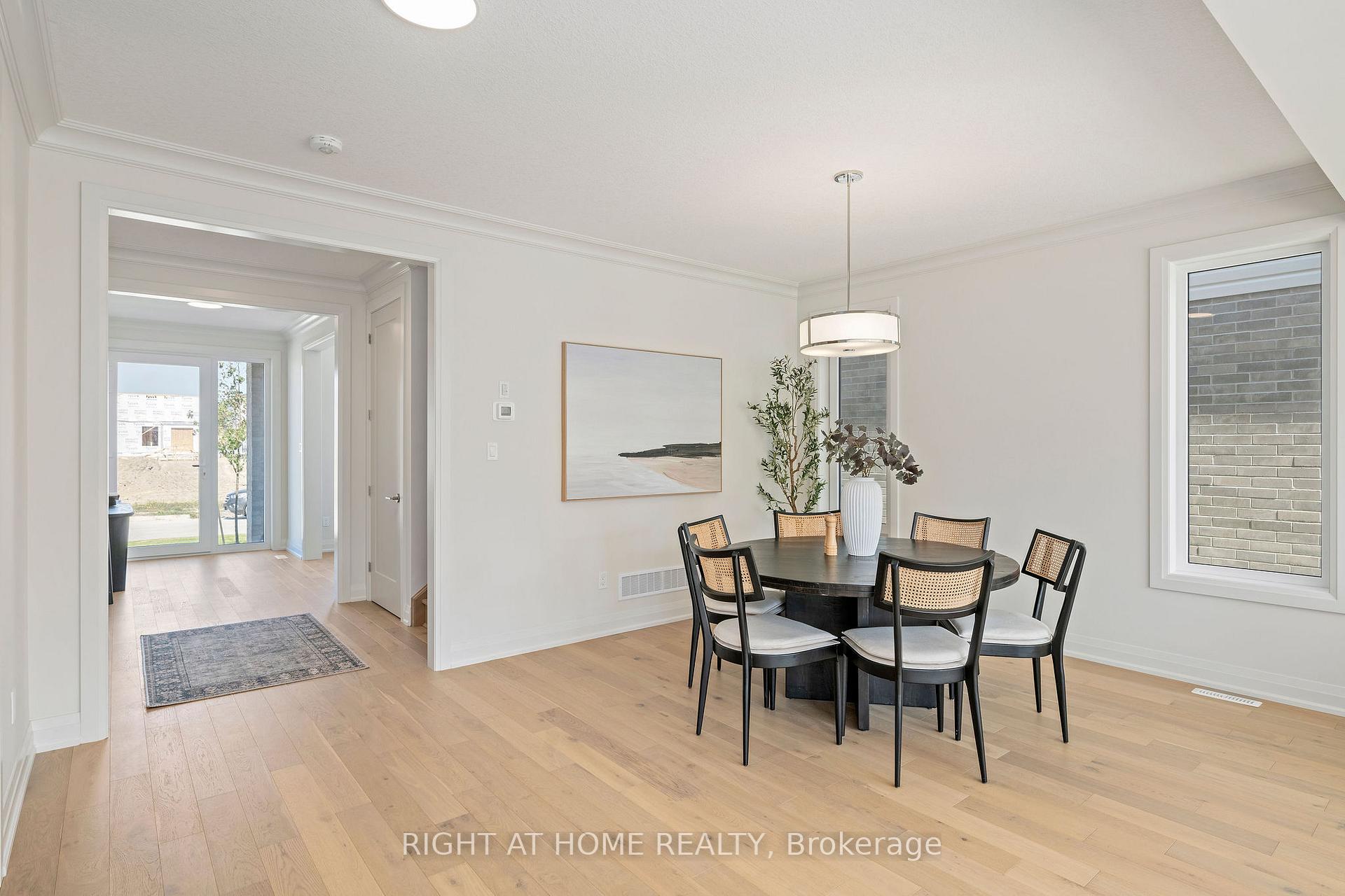 Photo 13 of 337 Manhattan Drive, London, South K — HOMEH
