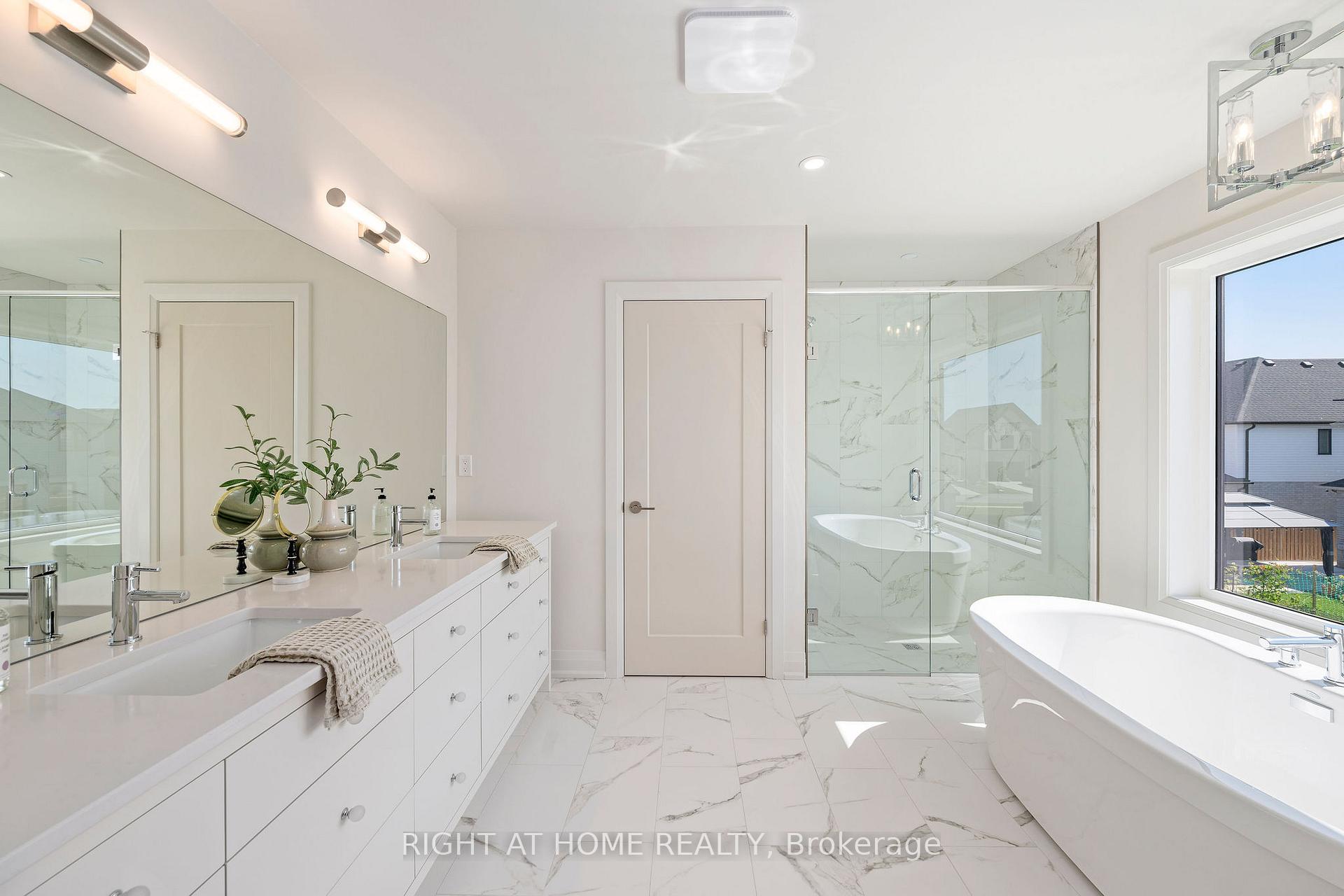 Photo 21 of 337 Manhattan Drive, London, South K — HOMEH