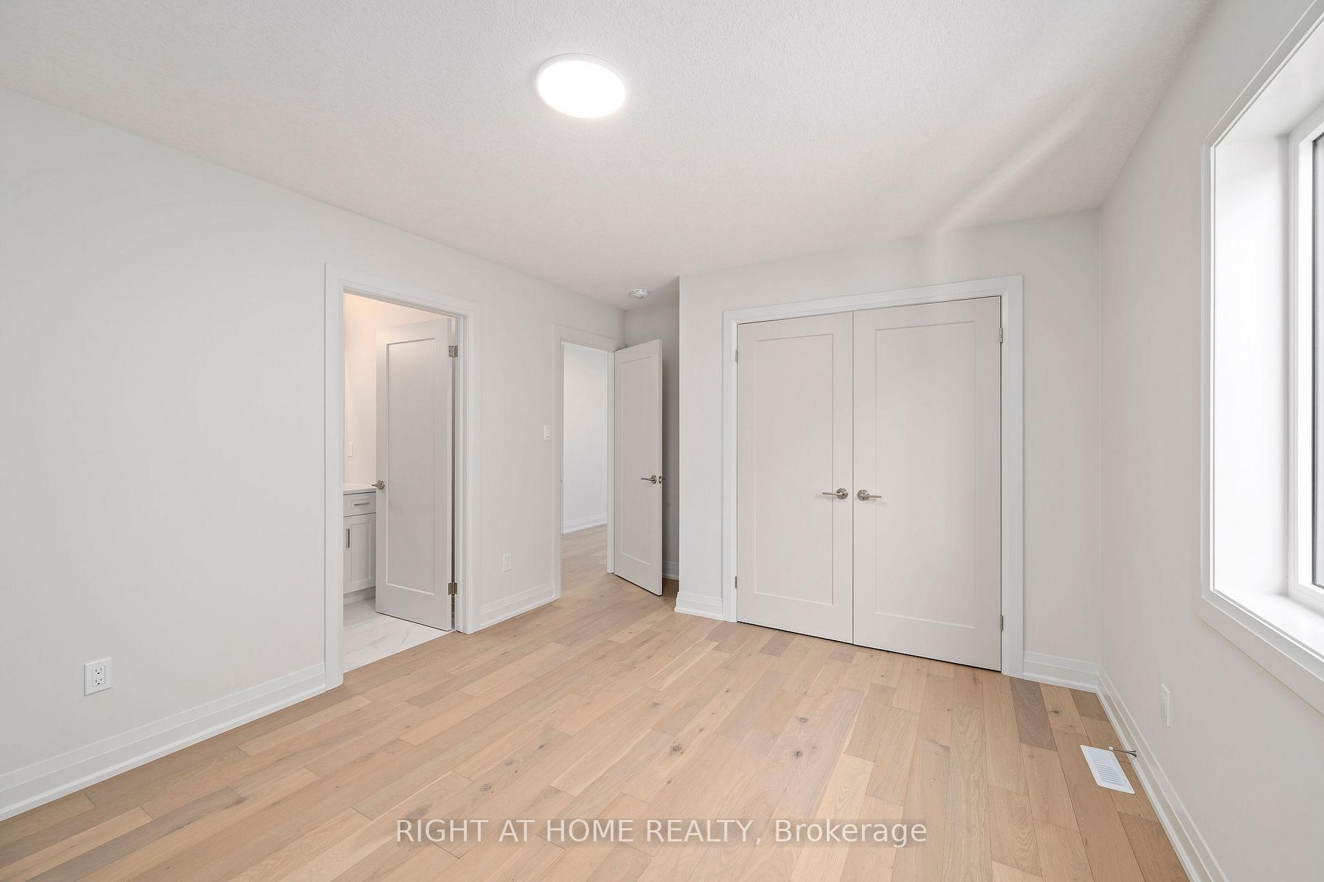 Photo 26 of 337 Manhattan Drive, London, South K — HOMEH