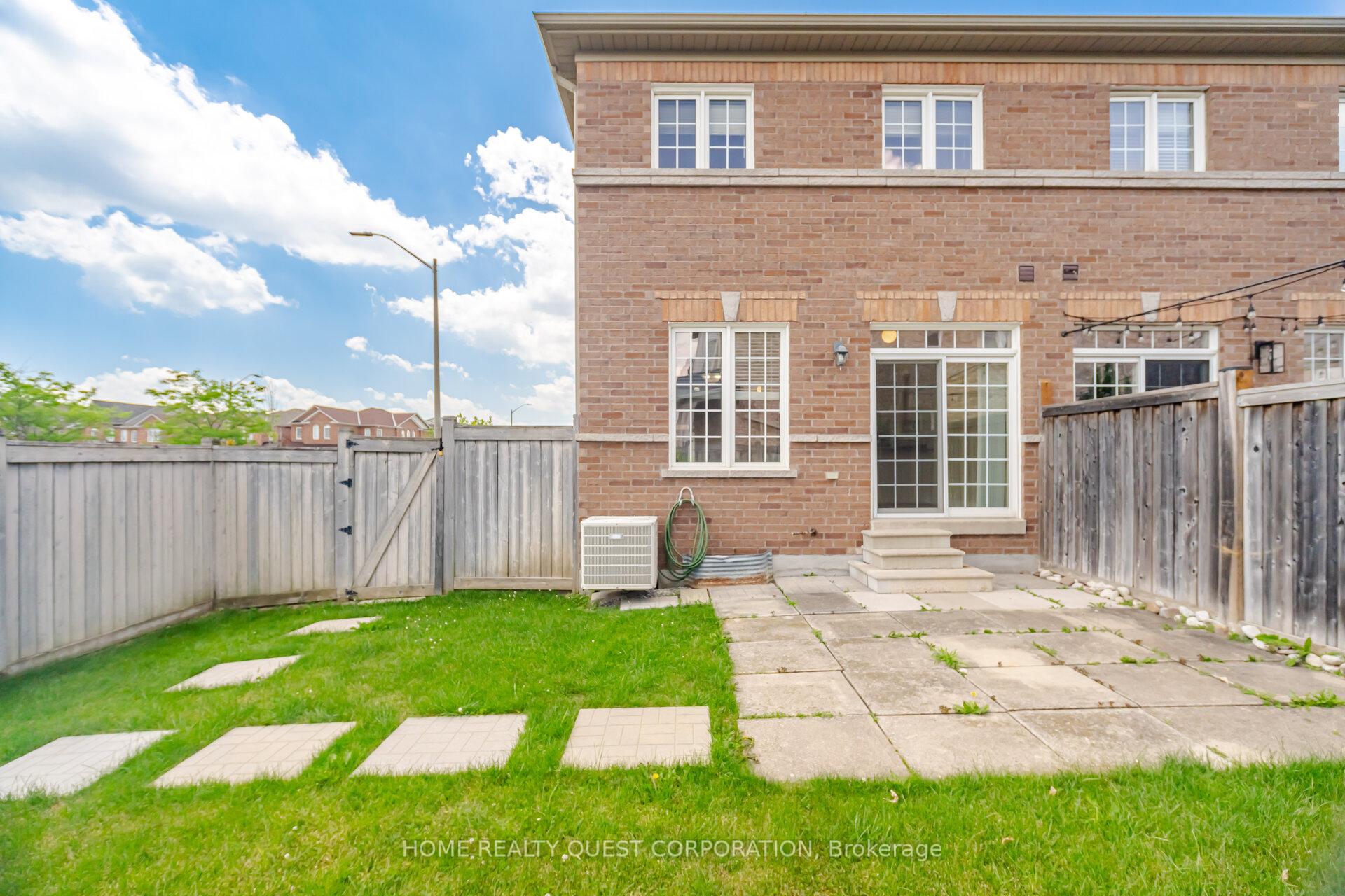 Photo 34 of 4301 Trail Blazer Way, Mississauga, Hurontario — HOMEH