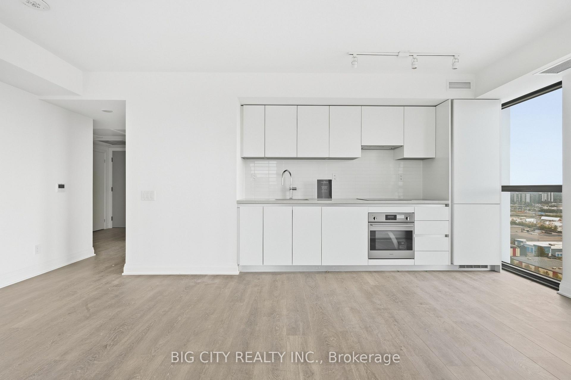 Photo 5 of Unit 2202, 25 Frederick Todd Way, Toronto, Thorncliffe Park — HOMEH