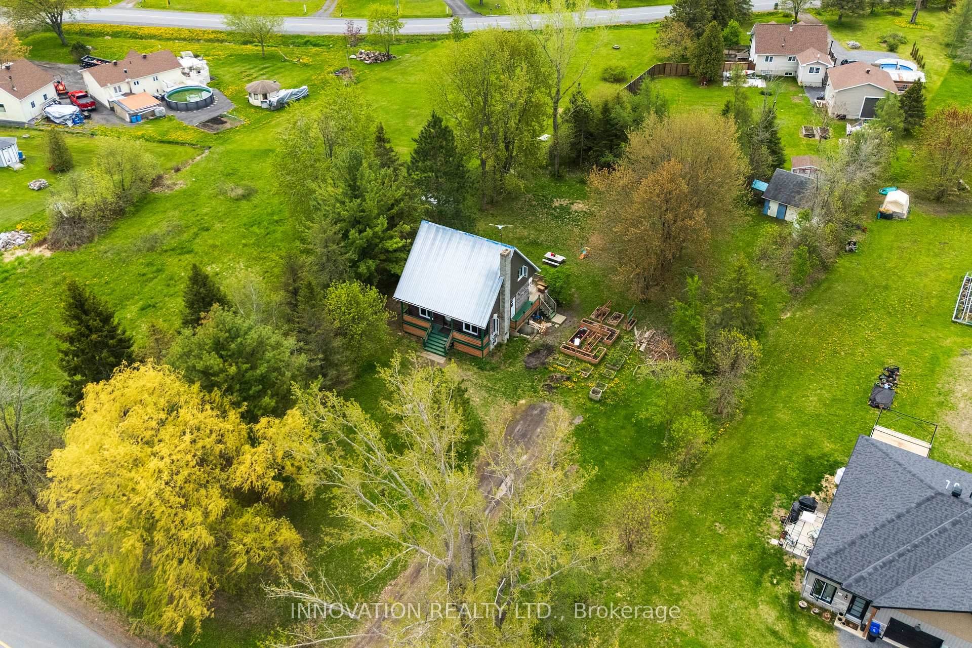 Photo 4 of 2911 Chartrand Street, Champlain, Champlain Twp — HOMEH