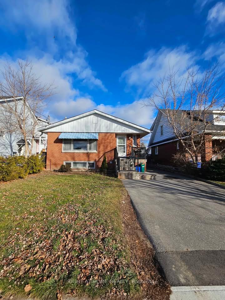 Photo 2 of Unit Lower, 707 Hortop Street, Oshawa, Centennial — HOMEH