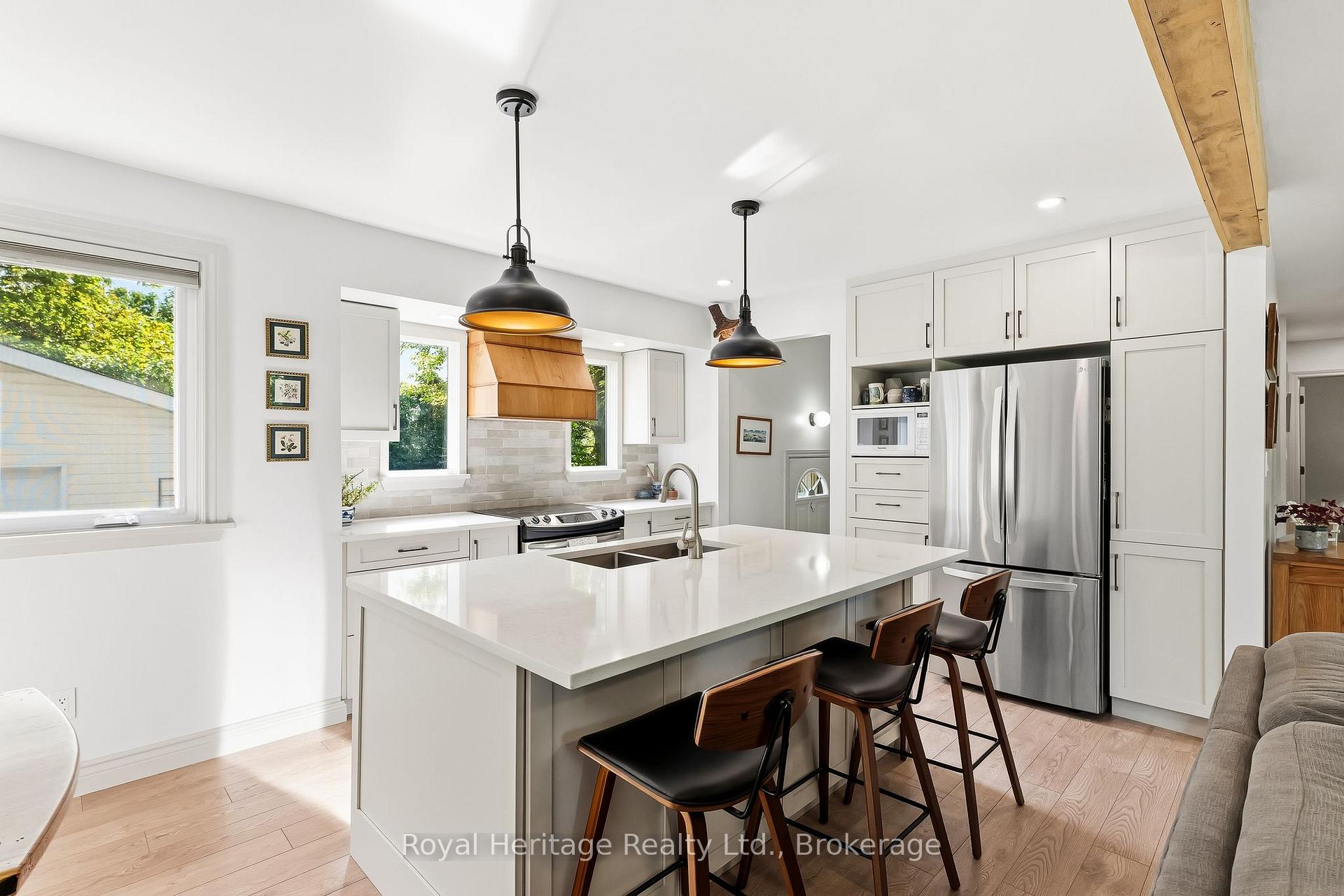 Photo 4 of 93 Division Street S, Brighton — HOMEH
