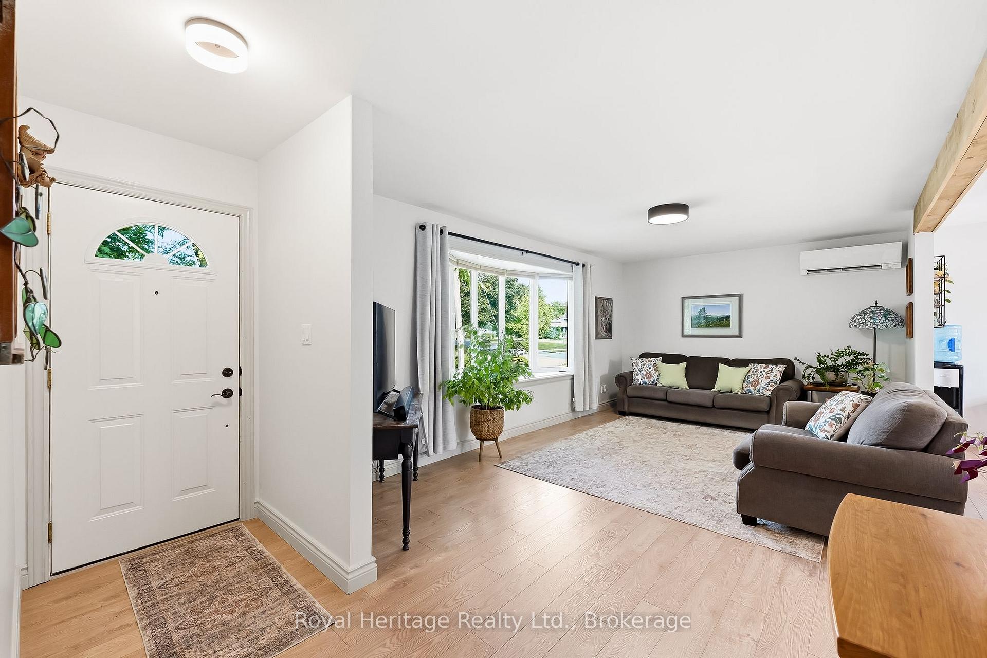 Photo 5 of 93 Division Street S, Brighton — HOMEH