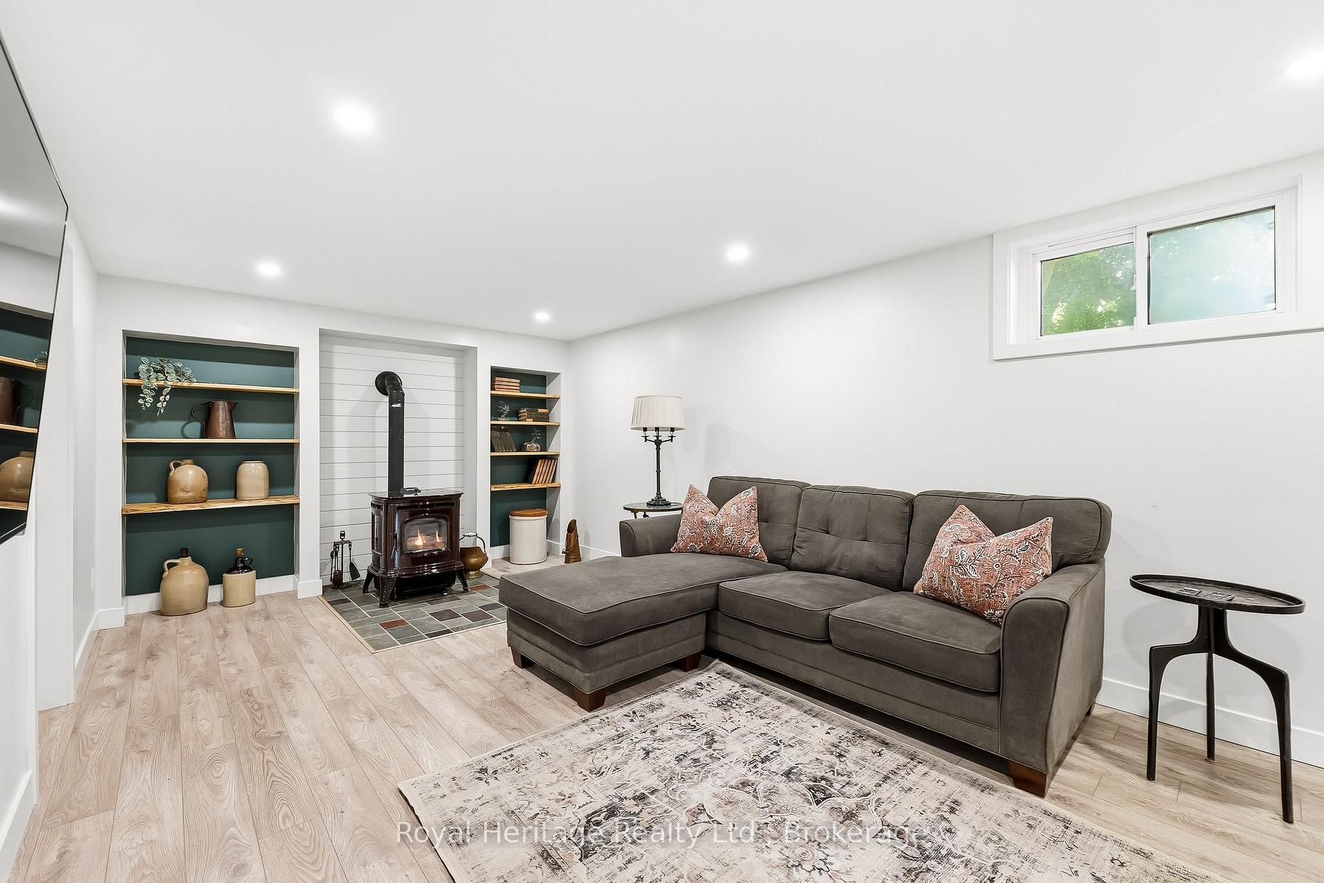 Photo 20 of 93 Division Street S, Brighton — HOMEH