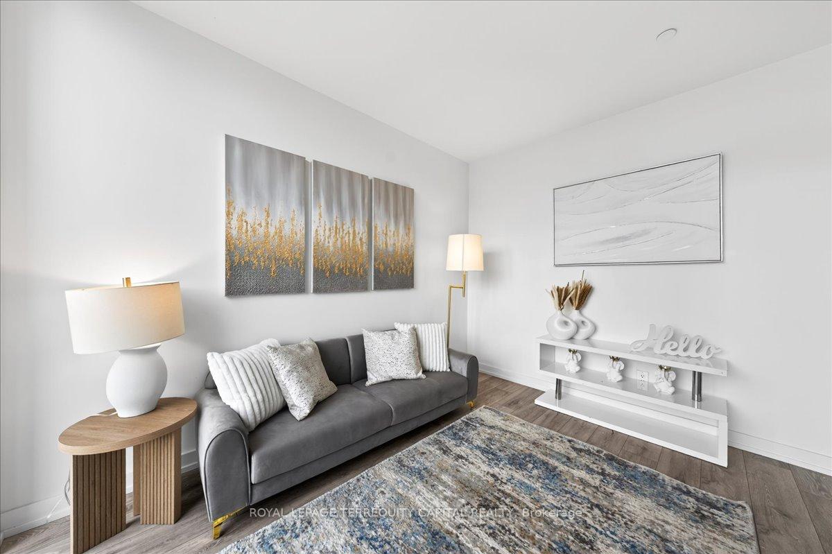 Photo of Unit 3002, 159 Wellesley Street E