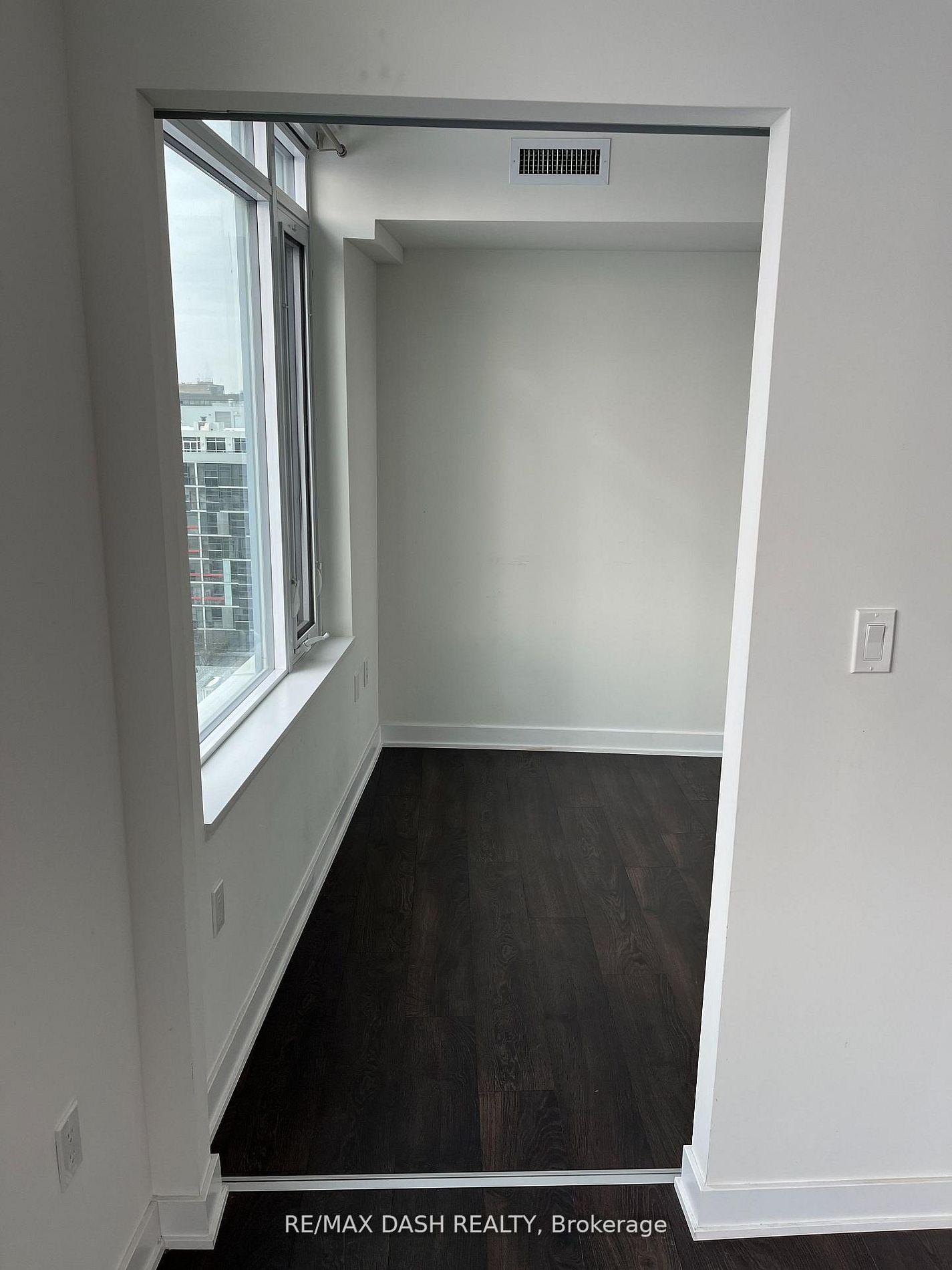 Photo 15 of Unit 806W, 27 Bathurst Street, Toronto, Waterfront Communities — HOMEH