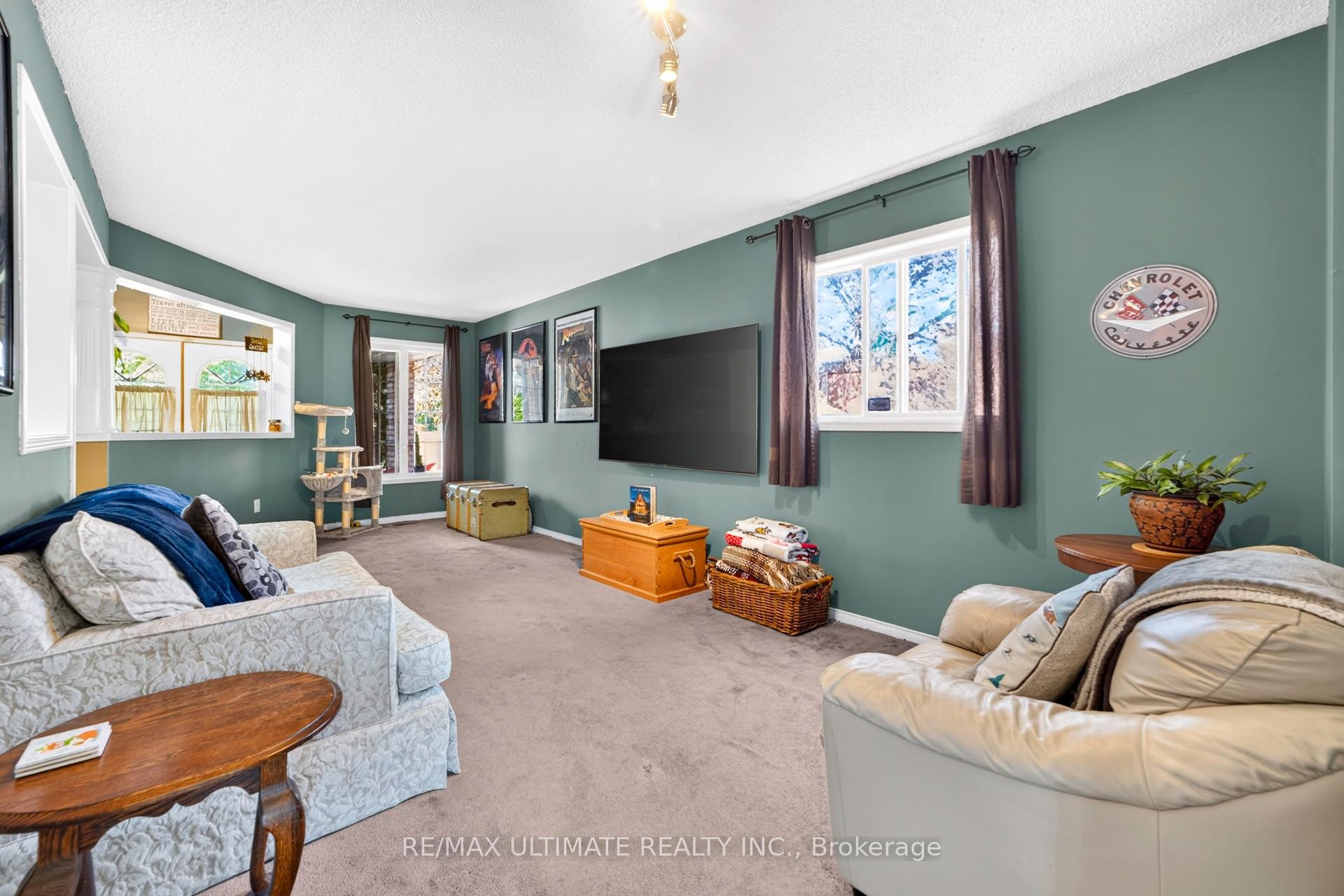 Photo 15 of 96 Cresthaven Road, Brampton, Snelgrove — HOMEH