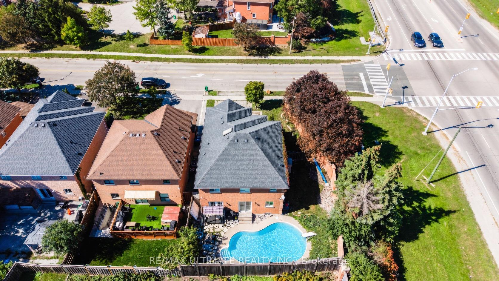 Photo 41 of 96 Cresthaven Road, Brampton, Snelgrove — HOMEH