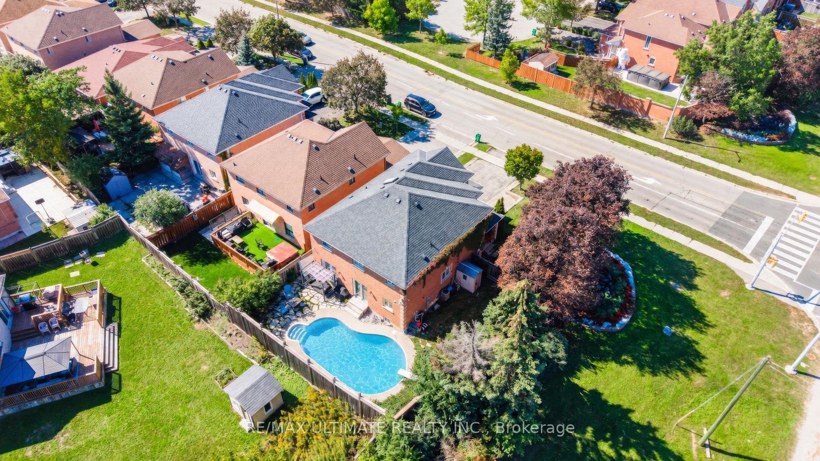 Photo 42 of 96 Cresthaven Road, Brampton, Snelgrove — HOMEH