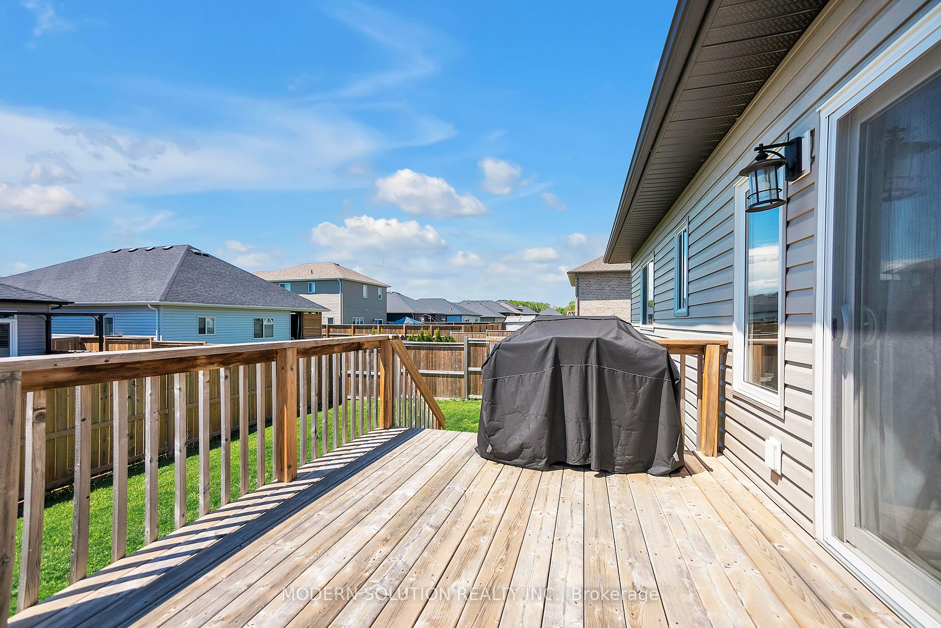 Photo 35 of 12 Cypress Drive, Belleville, Thurlow Ward — HOMEH
