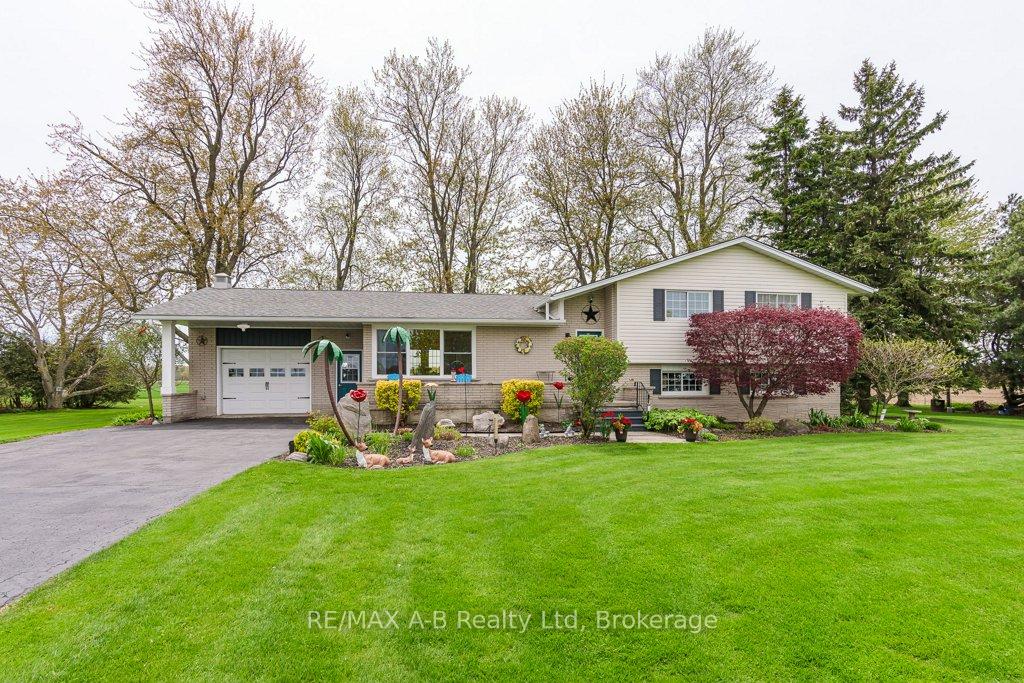 Photo 2 of 4555 Perth Line 20 Road, Perth South, Downie — HOMEH
