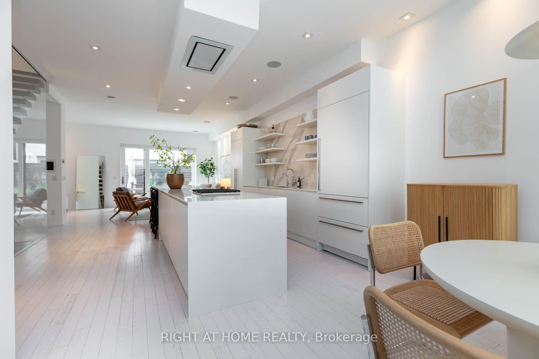 Photo 3 of 248 MANNING AVE Manning Avenue, Toronto, Trinity-Bellwoods — HOMEH