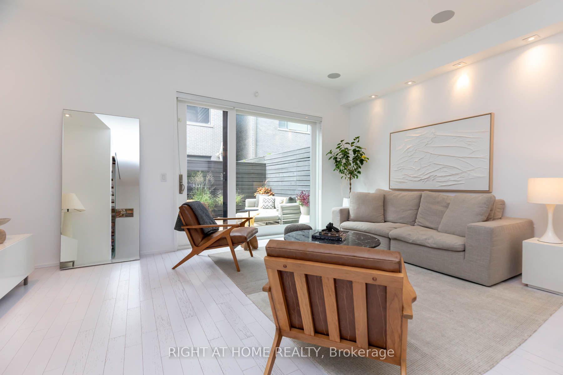 Photo 13 of 248 MANNING AVE Manning Avenue, Toronto, Trinity-Bellwoods — HOMEH