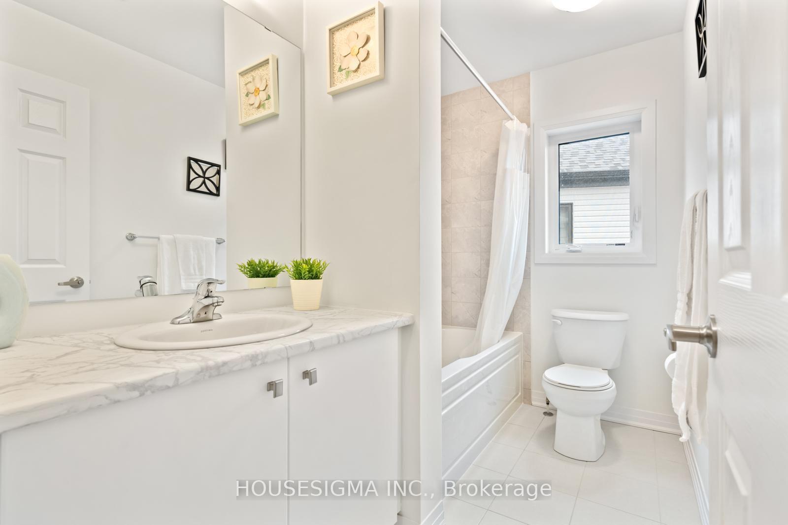 Photo 12 of 28 Canvas Crescent, Welland, Dain City — HOMEH