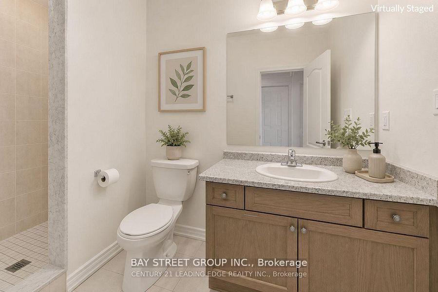 Photo 6 of 15 Alicia Lane, Markham, Box Grove — HOMEH