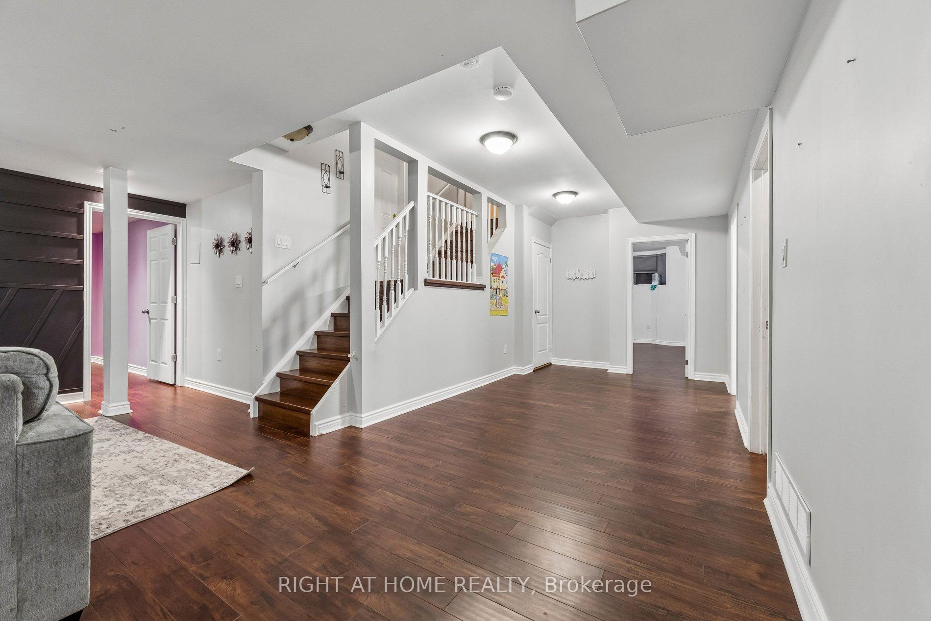 Photo 8 of 13 Weston Crescent, Ajax, Northwest Ajax — HOMEH