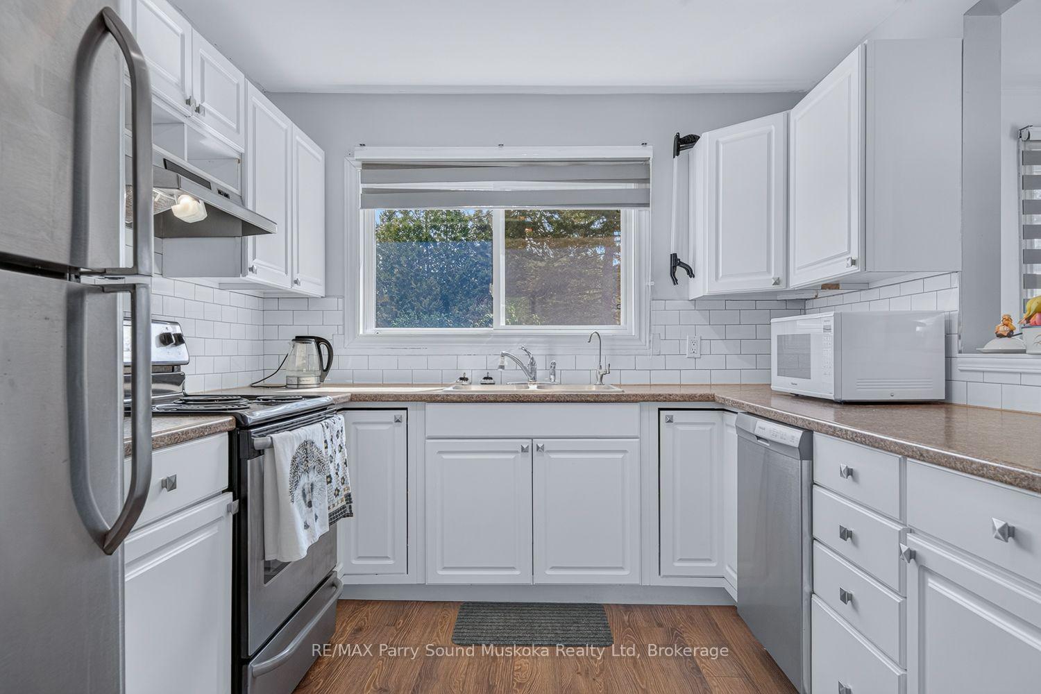 Photo 12 of 22 Ahmic Street, Magnetawan — HOMEH