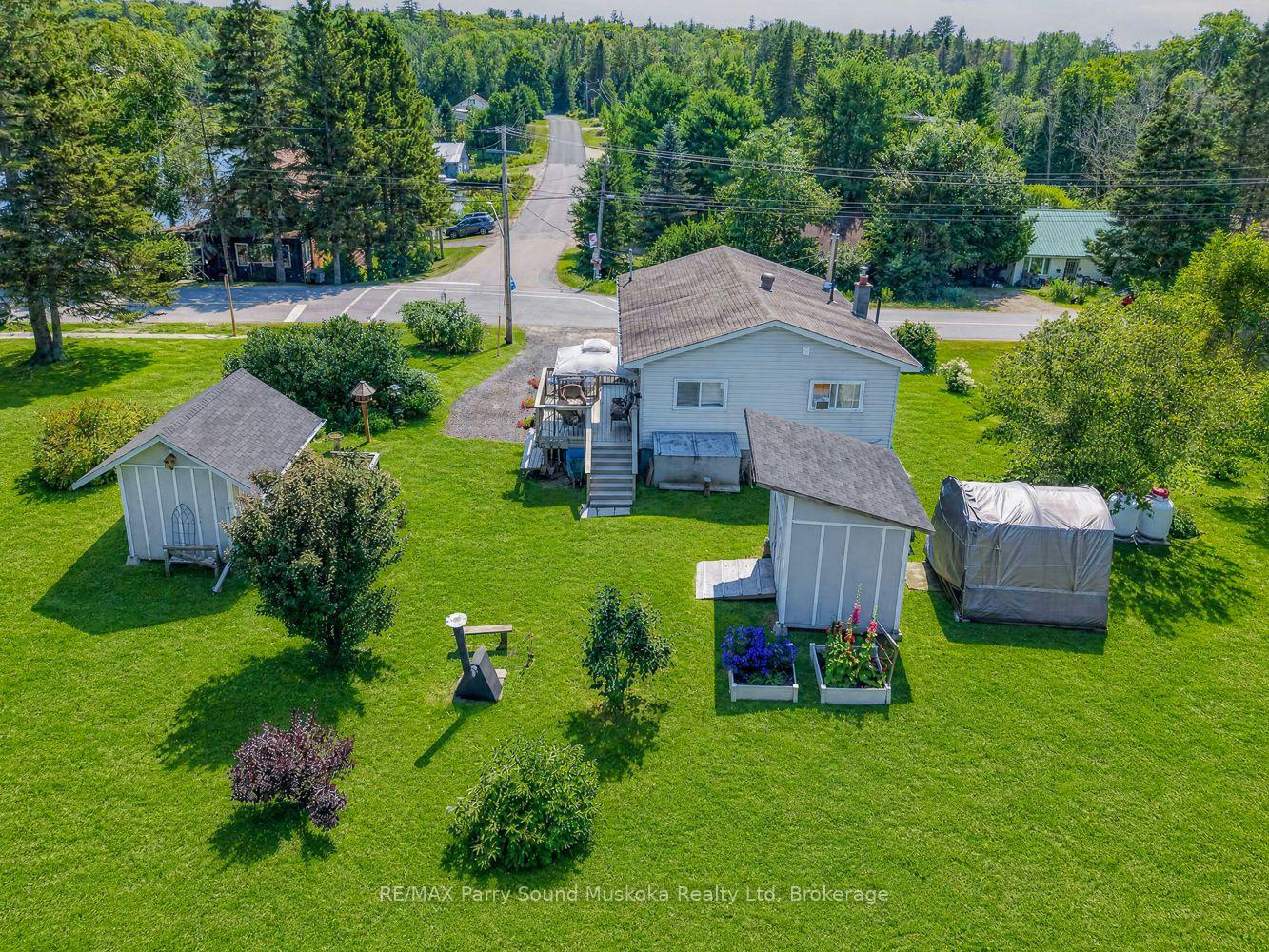 Photo 38 of 22 Ahmic Street, Magnetawan — HOMEH