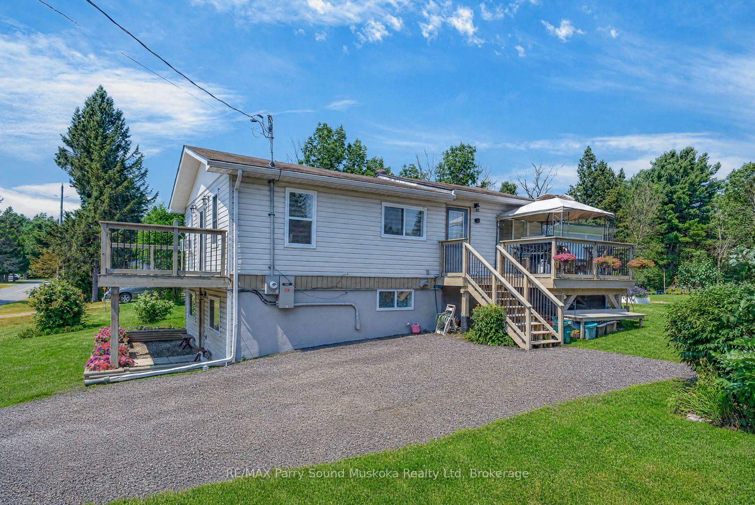 Photo 40 of 22 Ahmic Street, Magnetawan — HOMEH