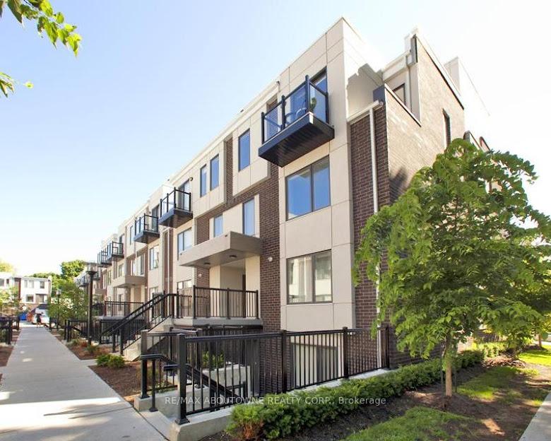 Front of Unit 514, 37A Valley Woods Road