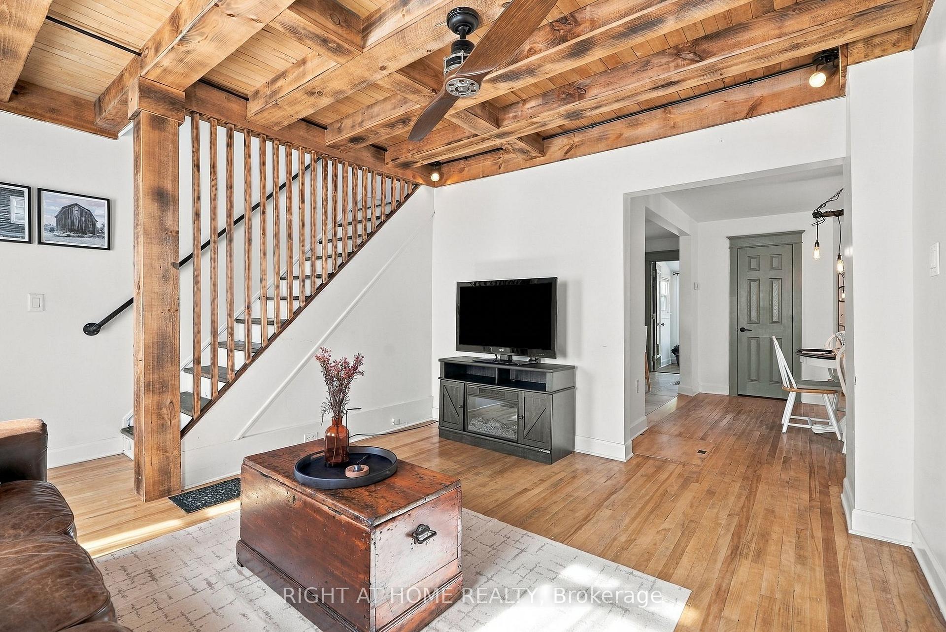 Photo 8 of 19 Asa Street, North Grenville, Kemptville — HOMEH