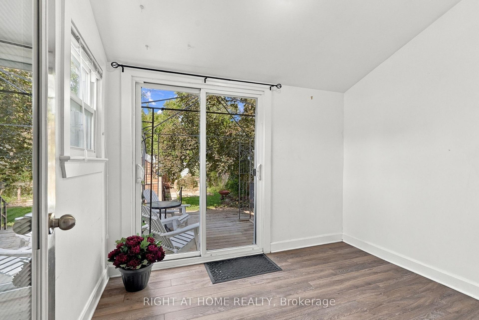 Photo 12 of 19 Asa Street, North Grenville, Kemptville — HOMEH