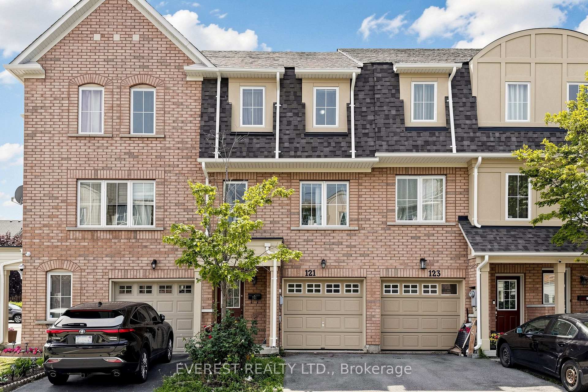 Photo 2 of 121 Jenkinson Way, Scarborough, Dorset Park — HOMEH