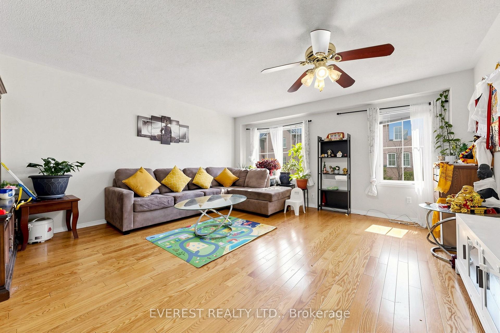 Photo 6 of 121 Jenkinson Way, Scarborough, Dorset Park — HOMEH