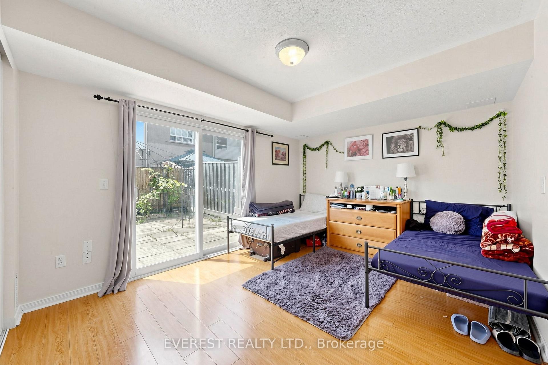 Photo 16 of 121 Jenkinson Way, Scarborough, Dorset Park — HOMEH