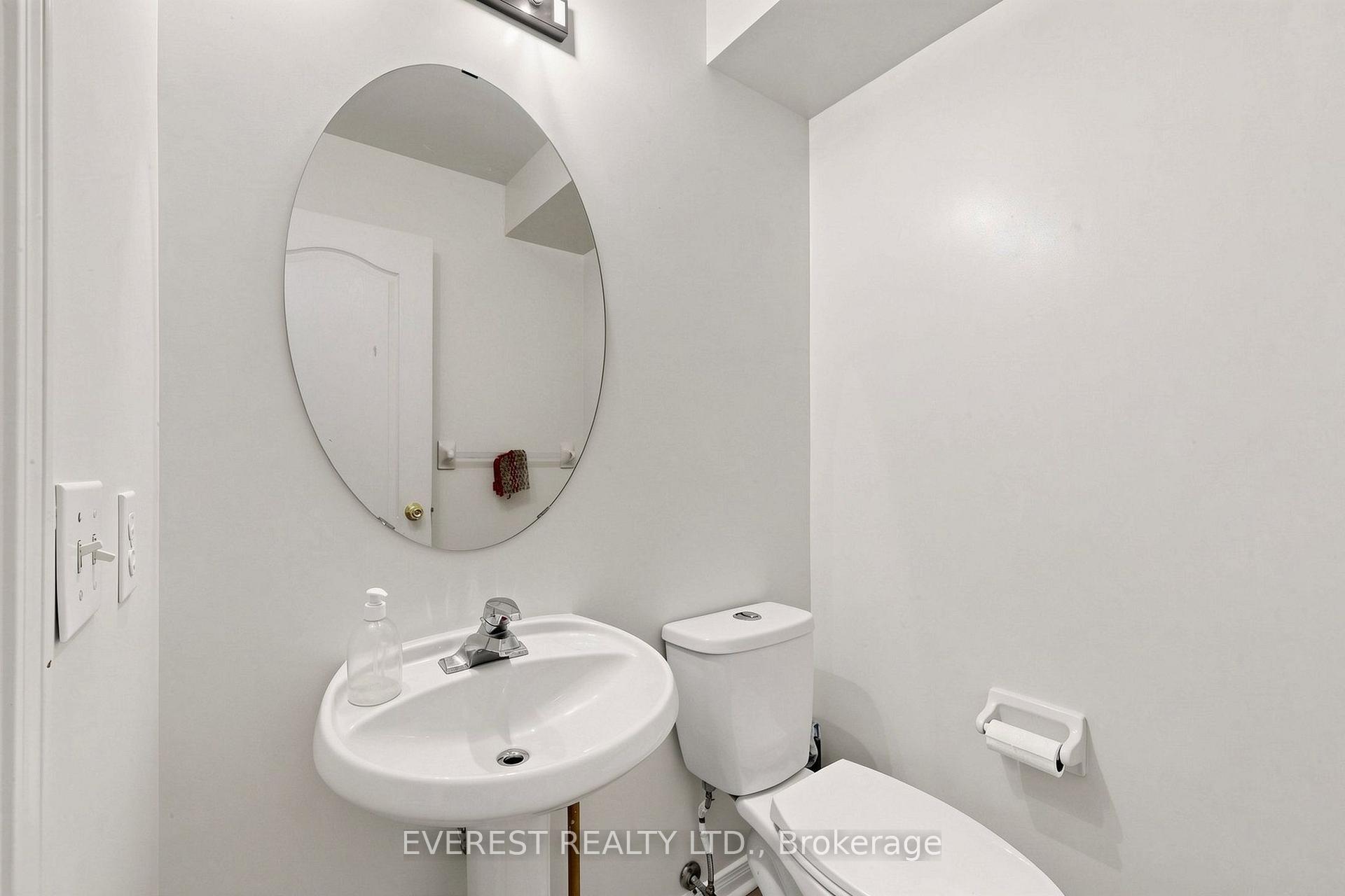 Photo 20 of 121 Jenkinson Way, Scarborough, Dorset Park — HOMEH