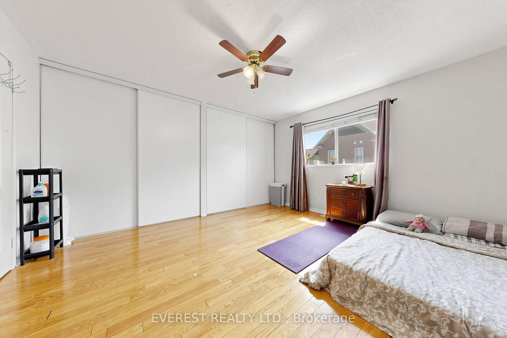 Photo 27 of 121 Jenkinson Way, Scarborough, Dorset Park — HOMEH