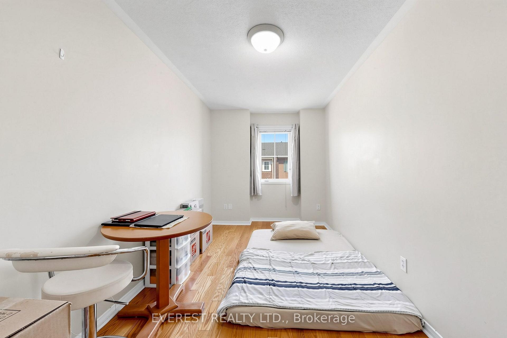Photo 31 of 121 Jenkinson Way, Scarborough, Dorset Park — HOMEH