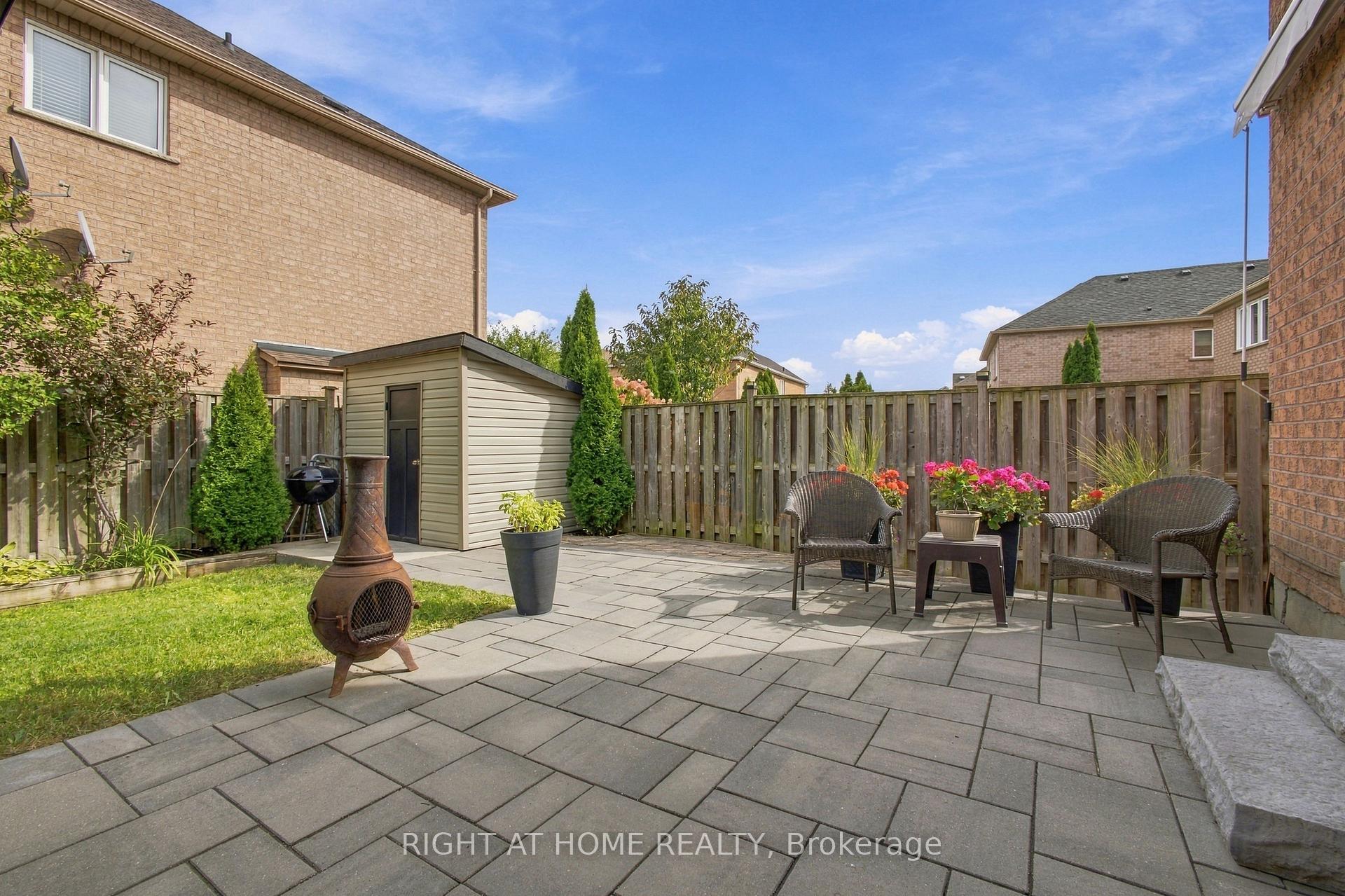 Photo 45 of 212 Bachman Drive, Vaughan, Maple — HOMEH