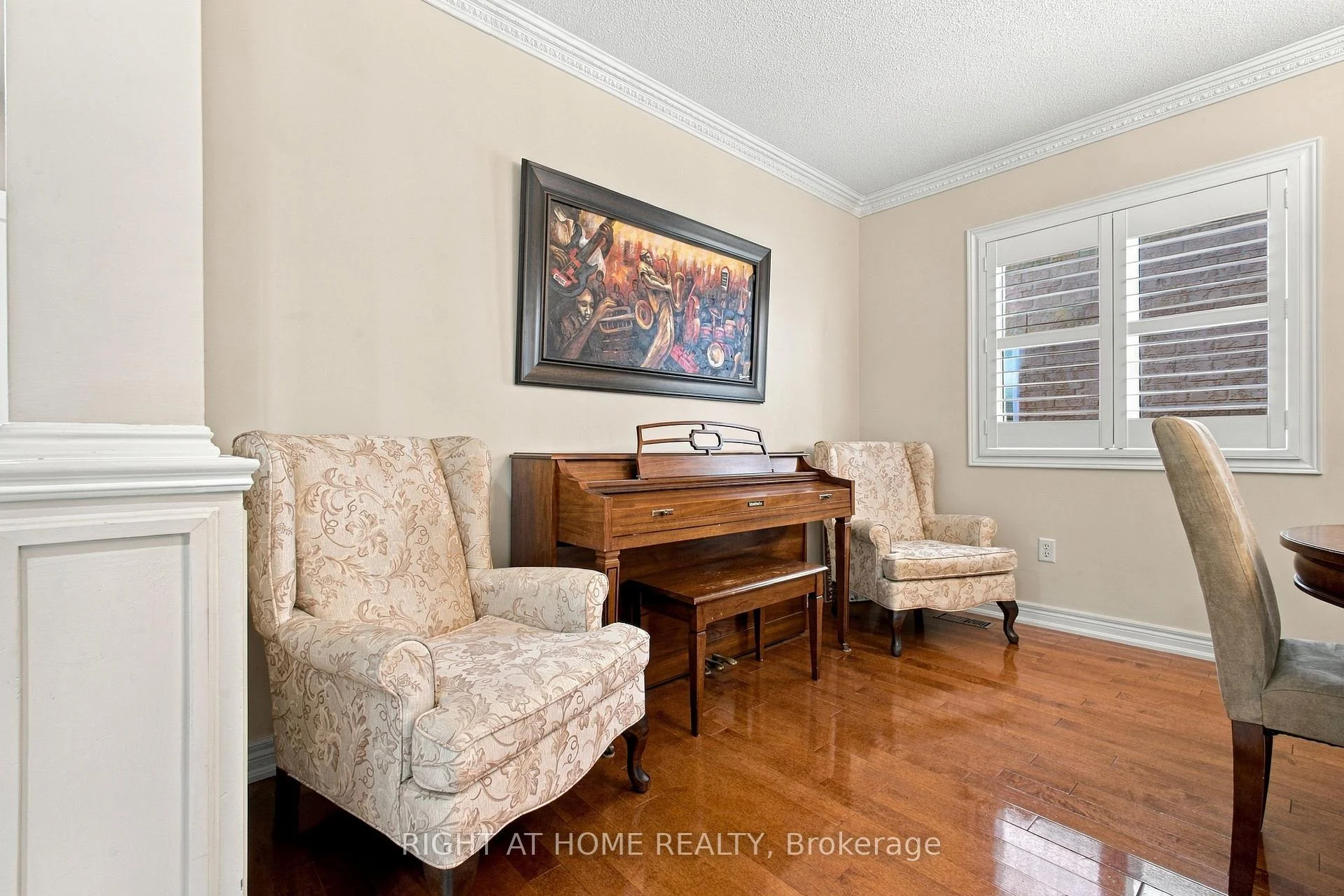 Photo 16 of 212 Bachman Drive, Vaughan, Maple — HOMEH