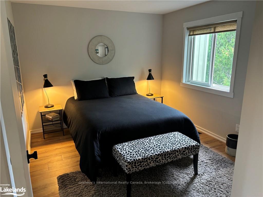 Photo 17 of 570 Oxbow Crescent, Collingwood — HOMEH