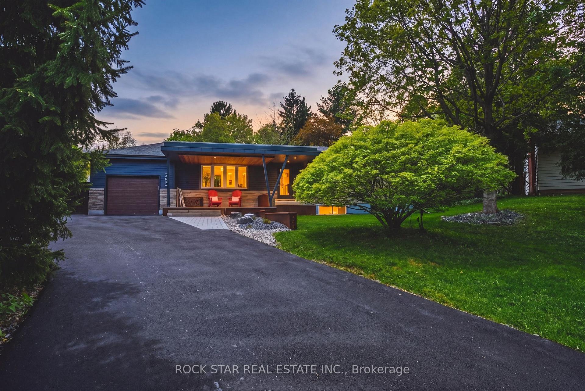 Photo 3 of 368 Philip Place, Hamilton, Ancaster — HOMEH