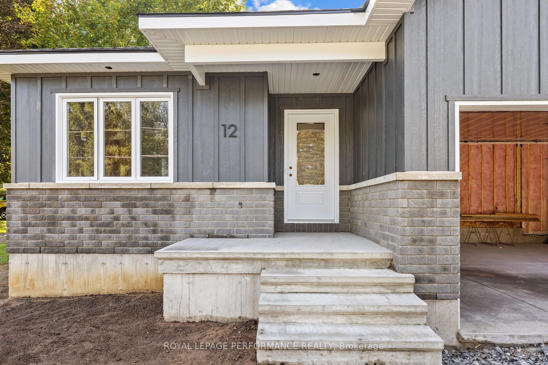 Photo 5 of 12 Mechanic Street, North Glengarry, Maxville — HOMEH