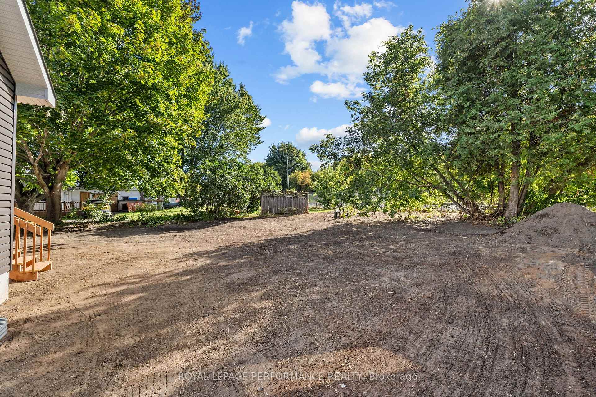 Photo 12 of 12 Mechanic Street, North Glengarry, Maxville — HOMEH