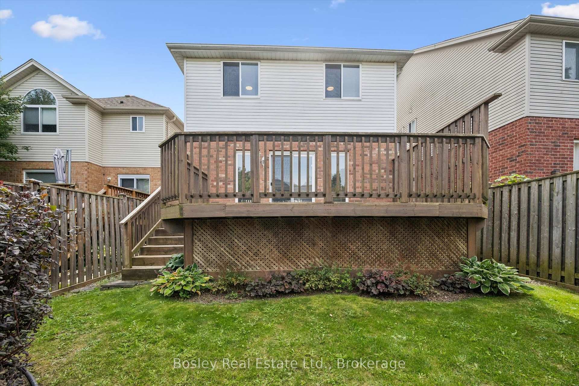 Photo 33 of 526 Thornview Place, Waterloo, Columbia Forest — HOMEH