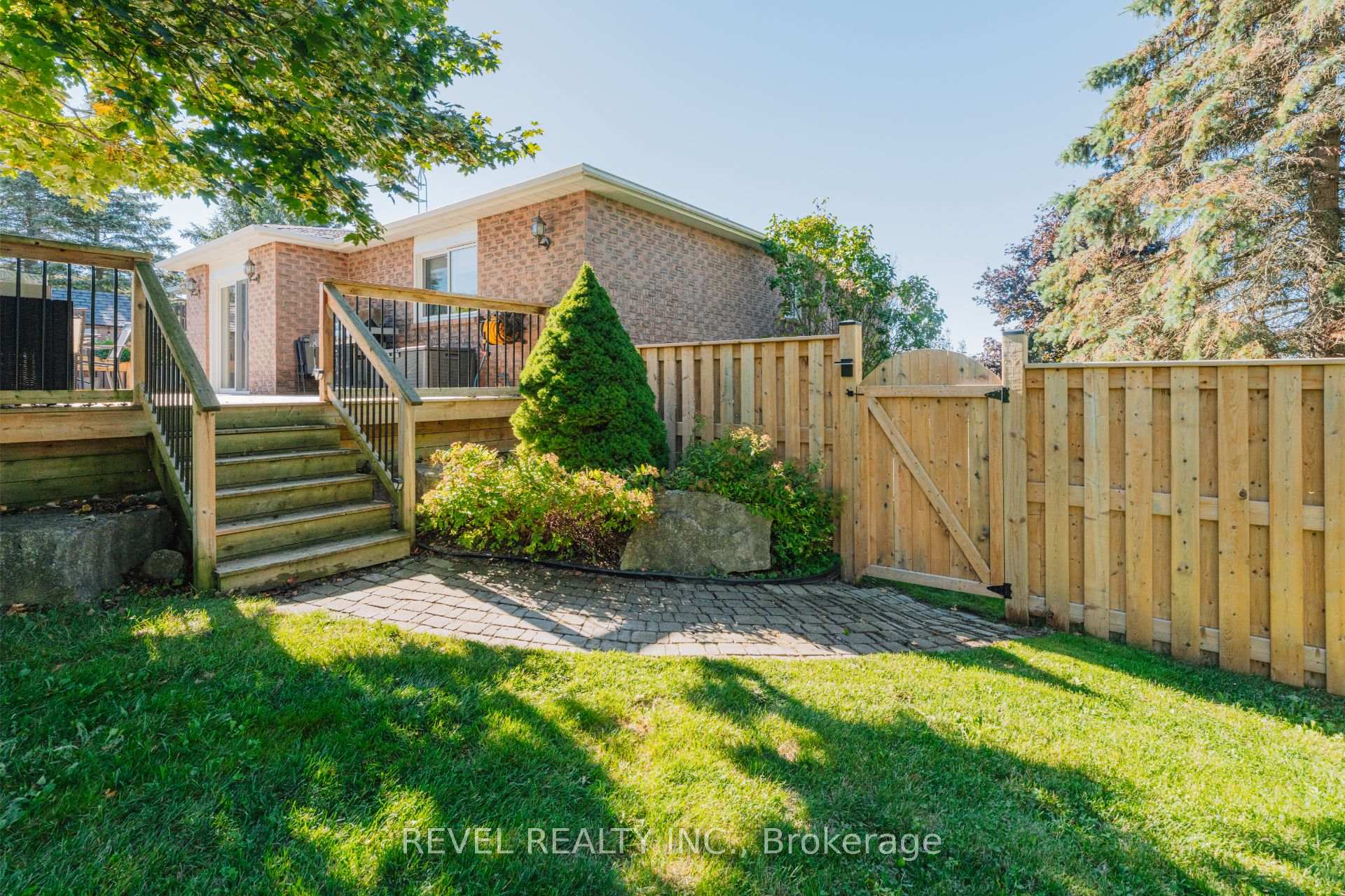 Photo 39 of 29 Saint John Street, Amaranth, Rural Amaranth — HOMEH