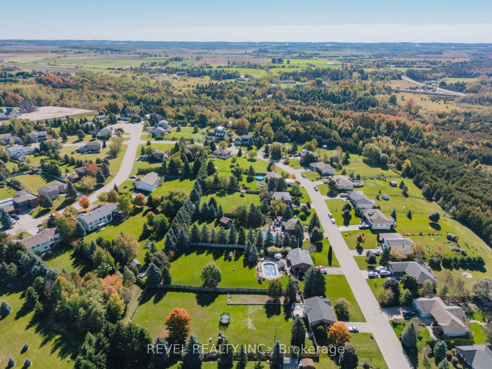 Photo 48 of 29 Saint John Street, Amaranth, Rural Amaranth — HOMEH