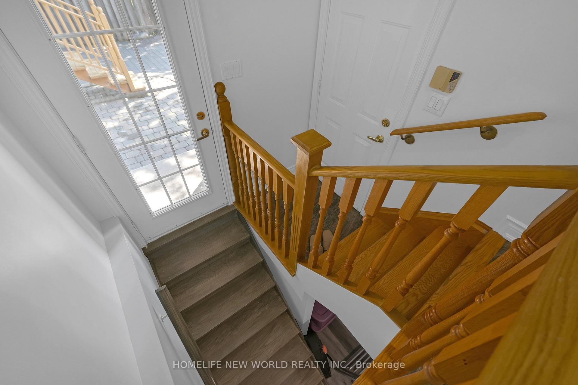 Photo 24 of 9 Pavillion Street, Markham, Unionville — HOMEH