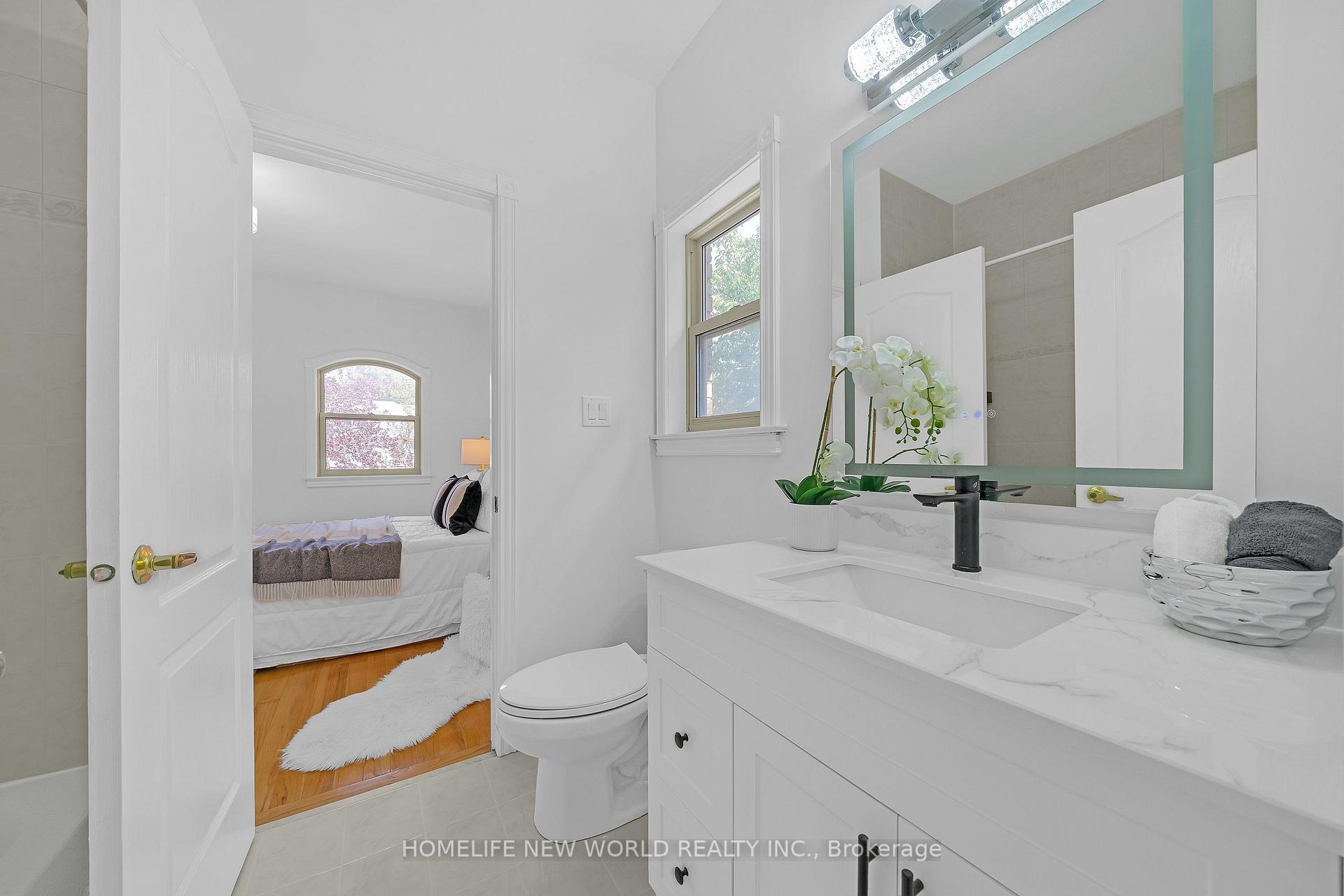 Photo 37 of 9 Pavillion Street, Markham, Unionville — HOMEH