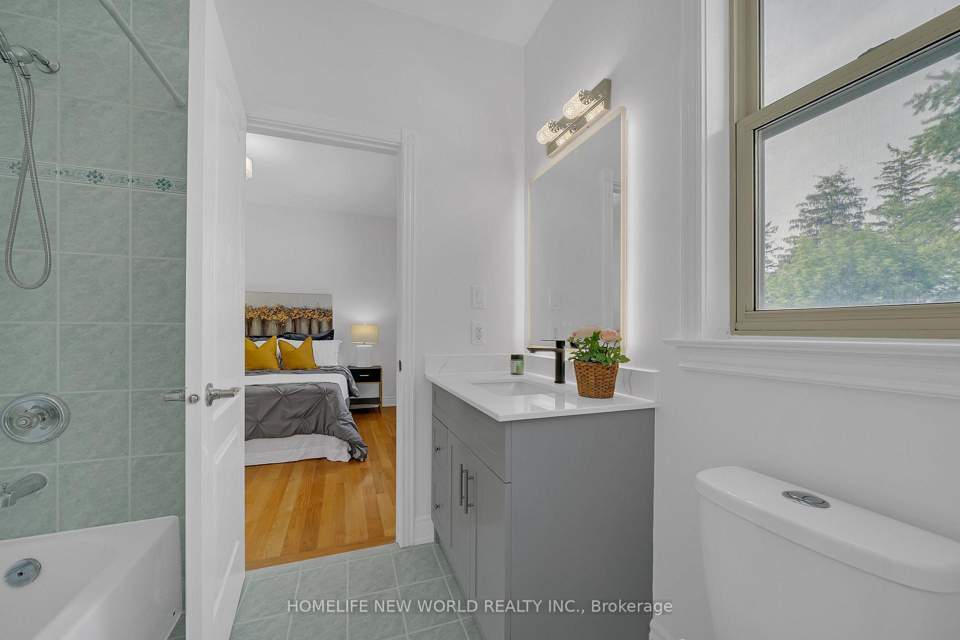 Photo 40 of 9 Pavillion Street, Markham, Unionville — HOMEH