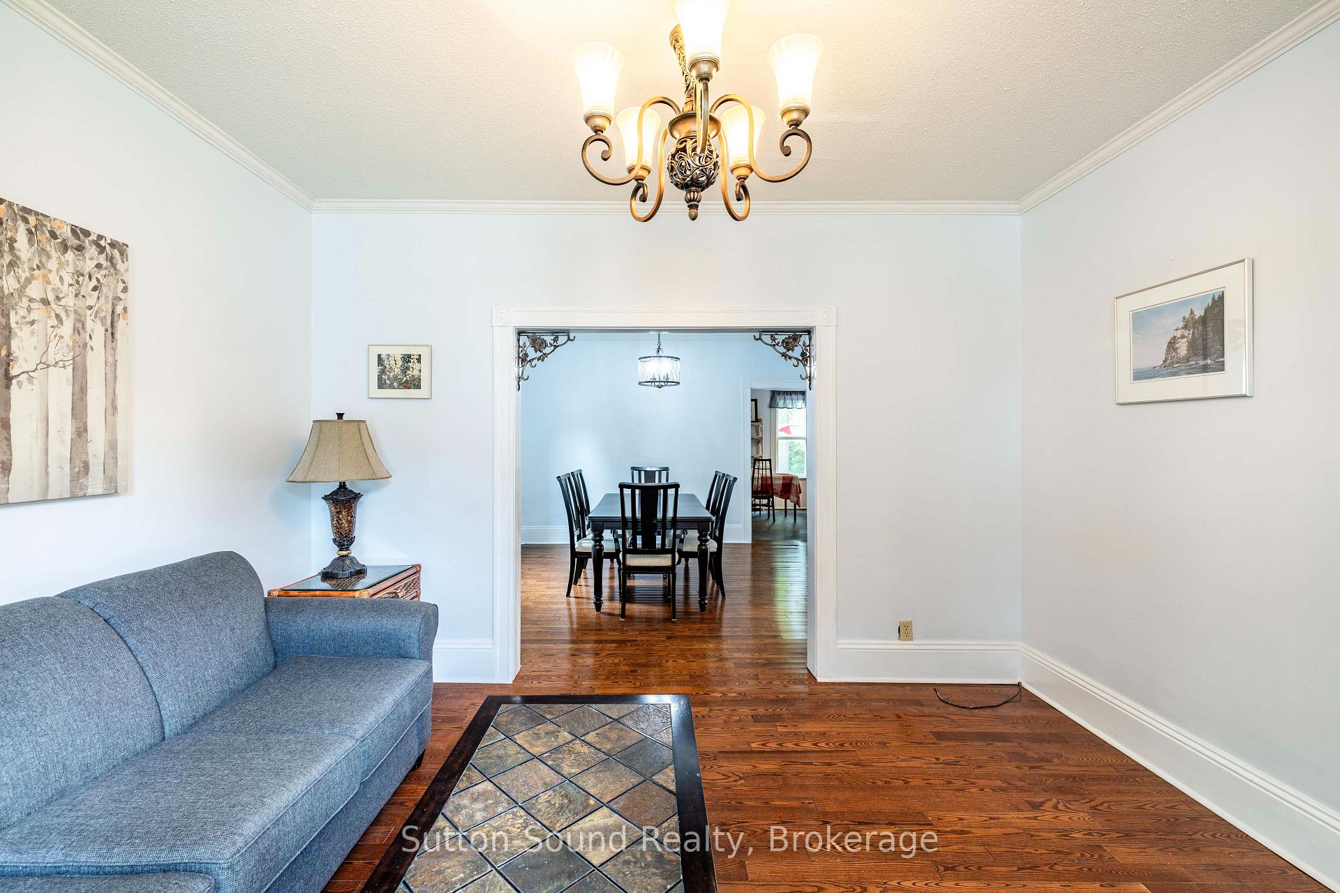 Photo 7 of 359 5th Street E, Owen Sound — HOMEH