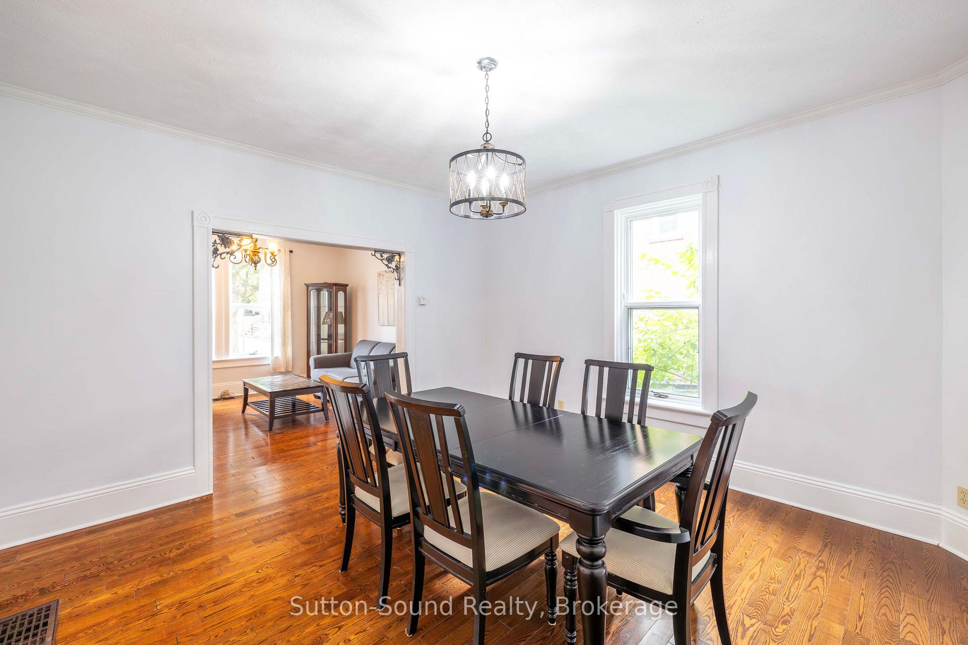 Photo 8 of 359 5th Street E, Owen Sound — HOMEH