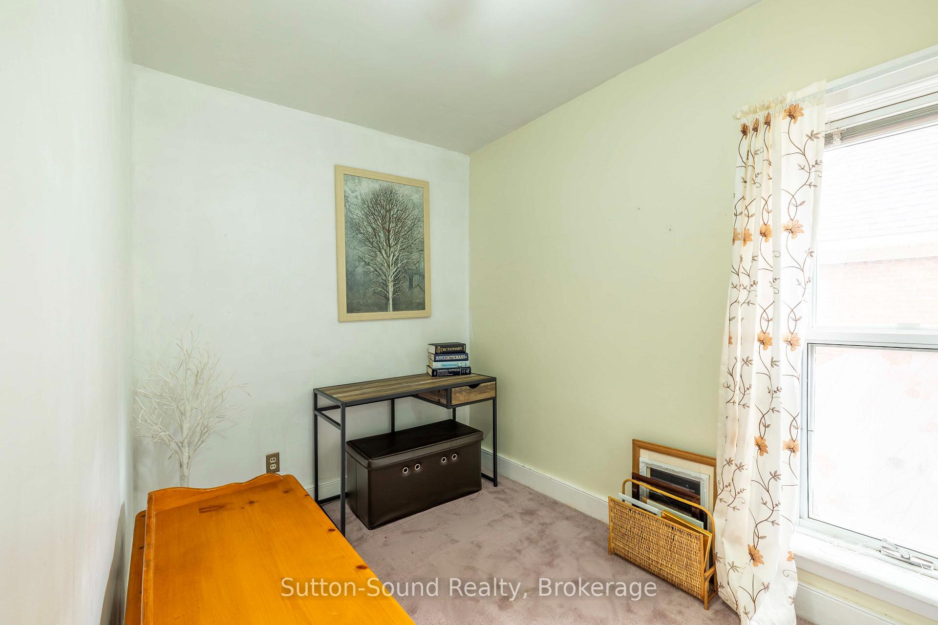 Photo 19 of 359 5th Street E, Owen Sound — HOMEH