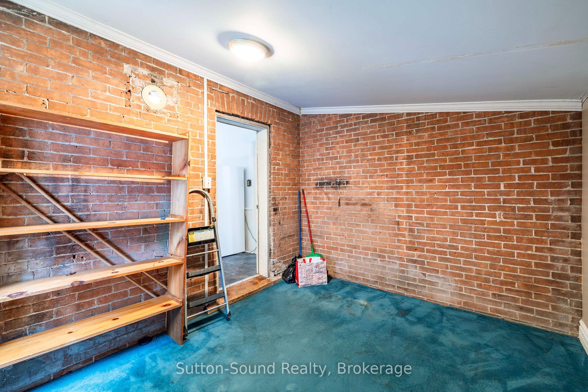 Photo 22 of 359 5th Street E, Owen Sound — HOMEH
